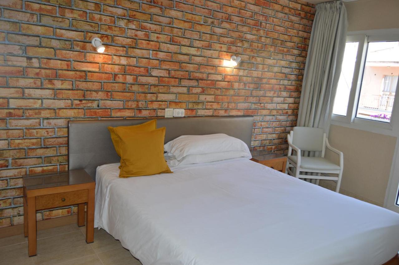 Hostal Mar Del Plata (Adults Only) El Arenal  Exterior photo