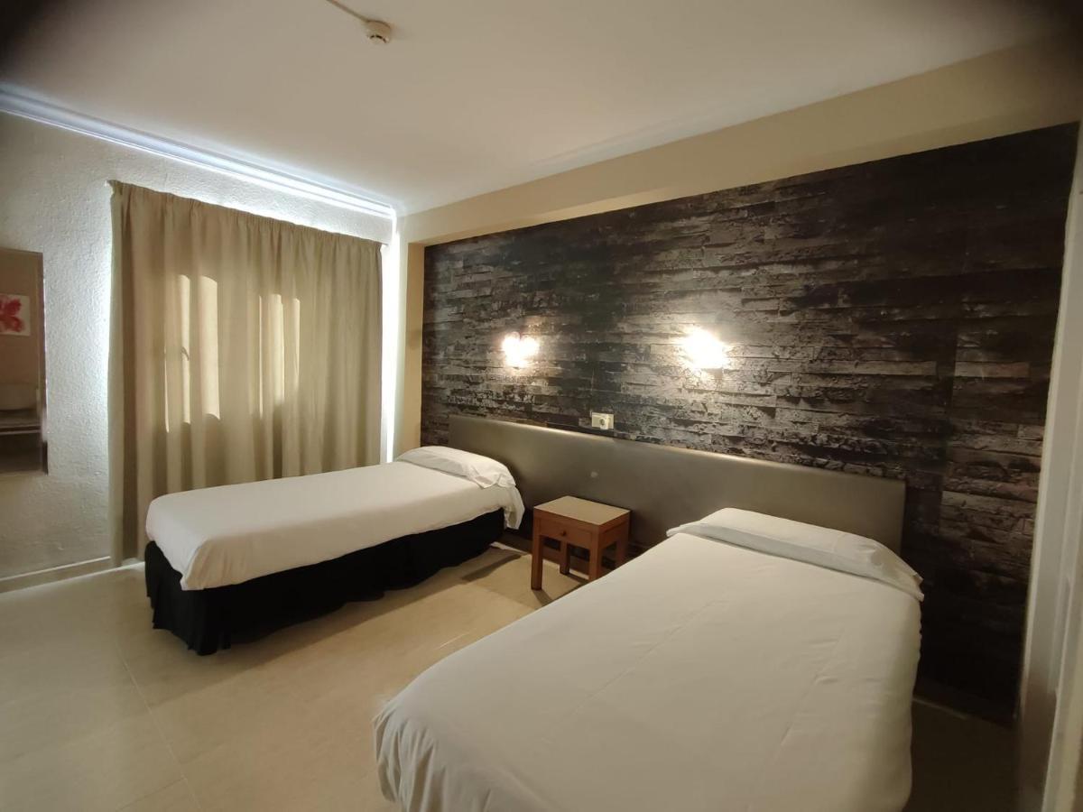Hostal Mar Del Plata (Adults Only) El Arenal  Exterior photo