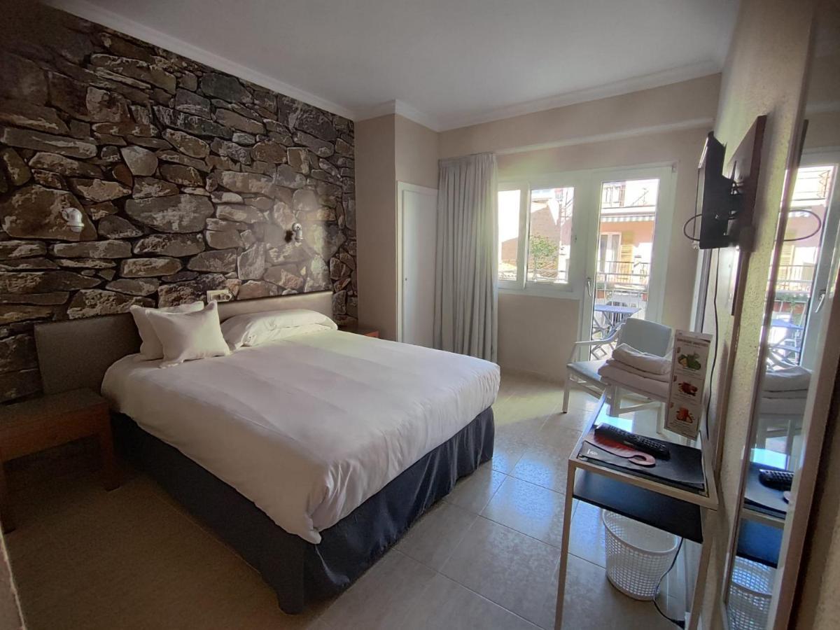 Hostal Mar Del Plata (Adults Only) El Arenal  Exterior photo