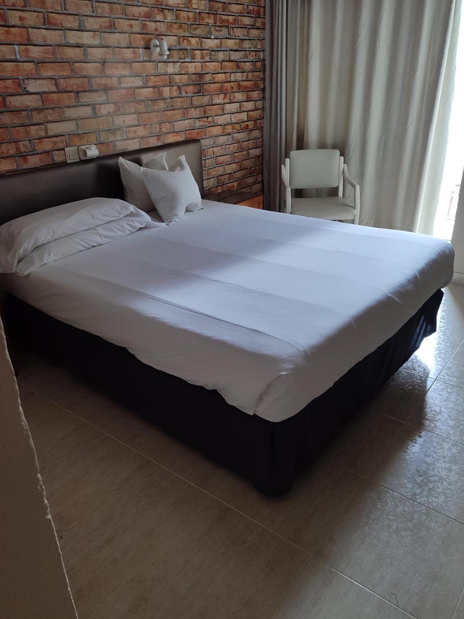 Hostal Mar Del Plata (Adults Only) El Arenal  Exterior photo