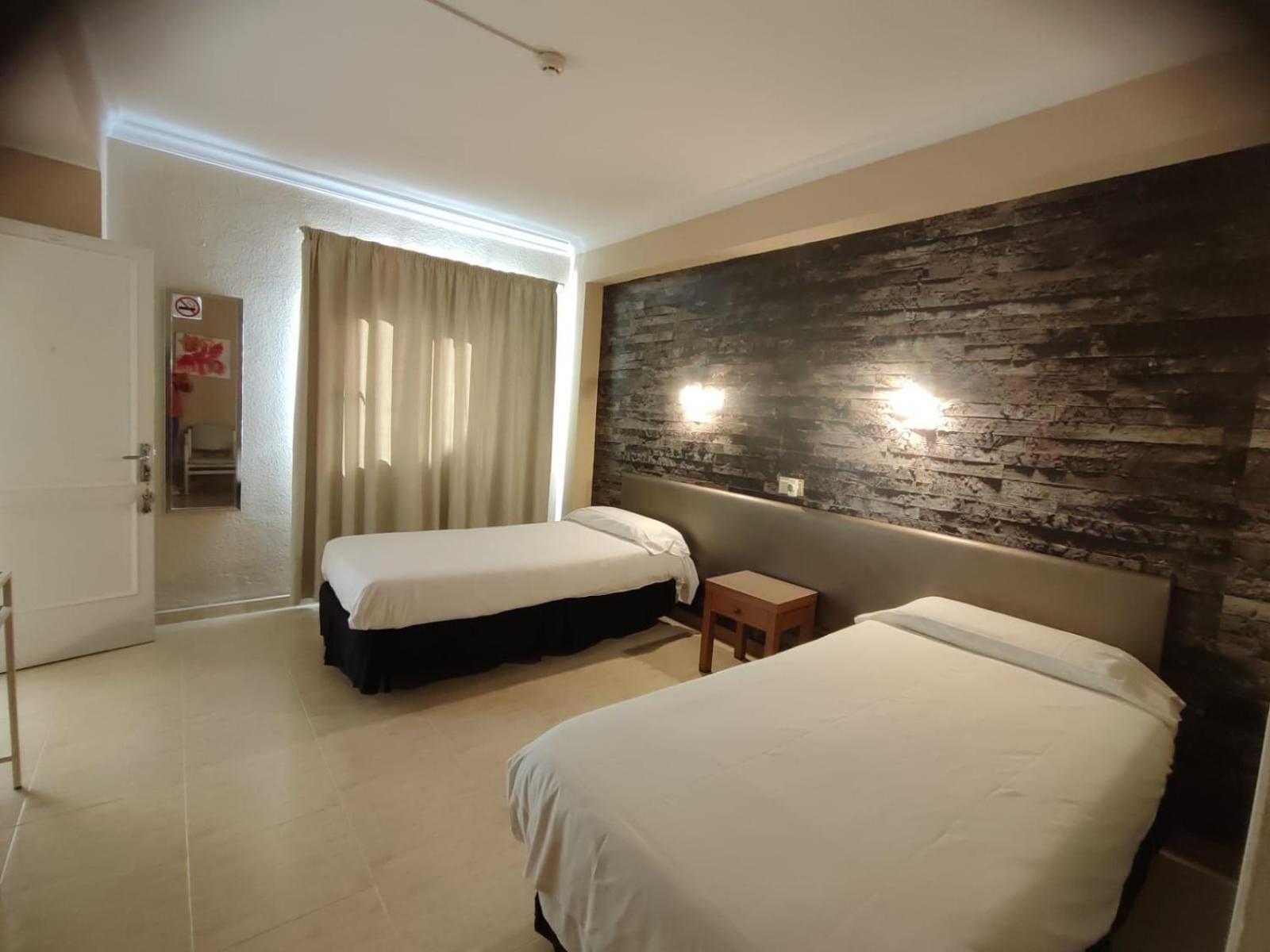 Hostal Mar Del Plata (Adults Only) El Arenal  Exterior photo