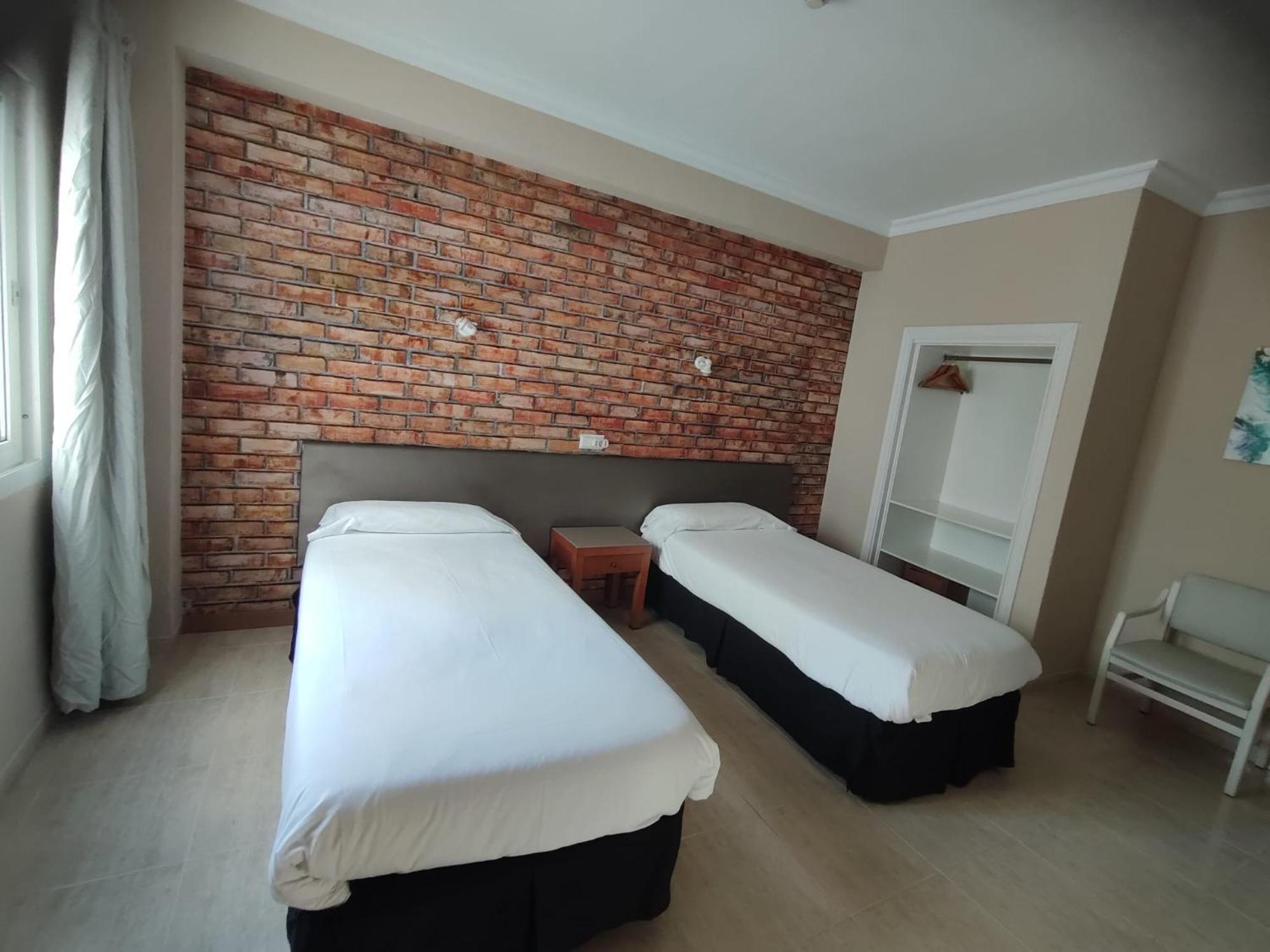 Hostal Mar Del Plata (Adults Only) El Arenal  Exterior photo