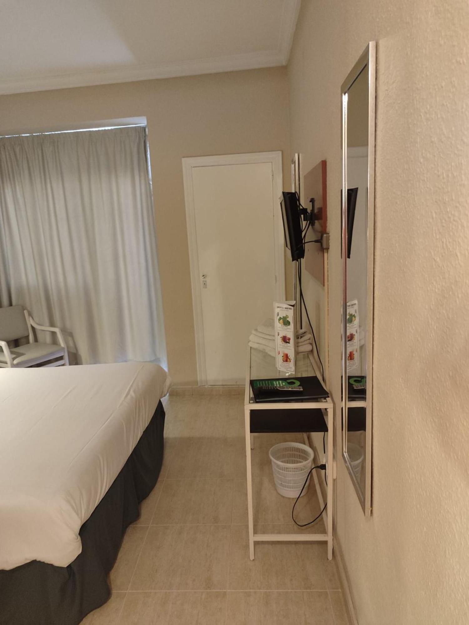 Hostal Mar Del Plata (Adults Only) El Arenal  Exterior photo