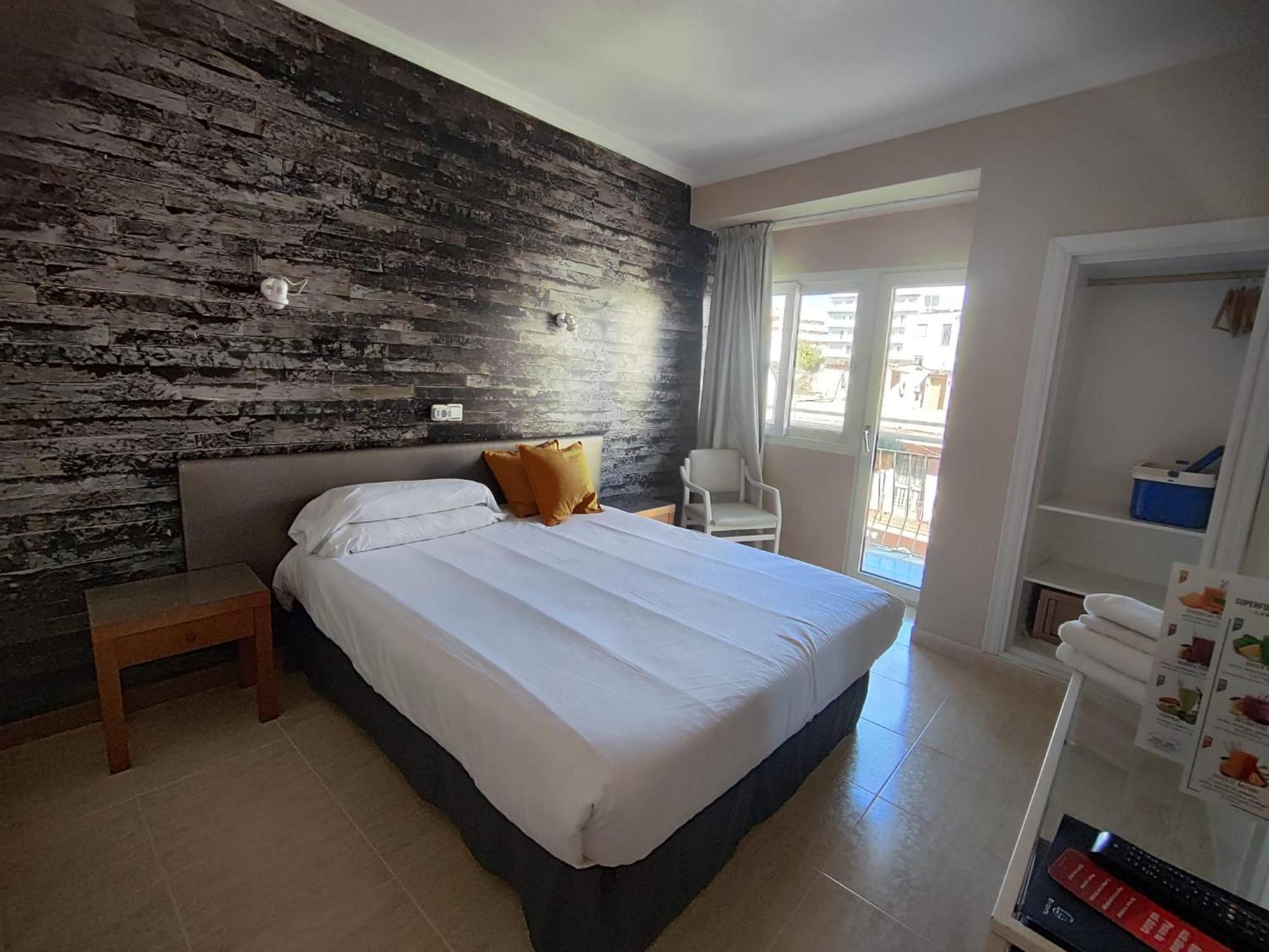 Hostal Mar Del Plata (Adults Only) El Arenal  Exterior photo